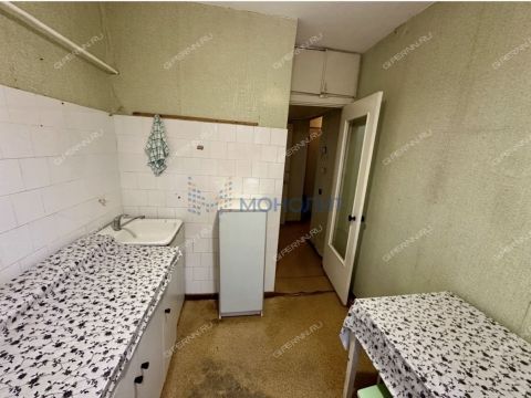 2-komnatnaya-b-r-60-letiya-oktyabrya-d-9 фото