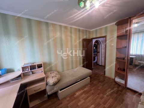 3-komnatnaya-ul-verhnepecherskaya-d-7-k2 фото