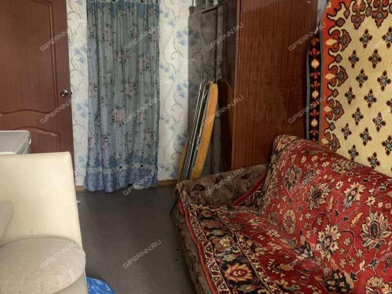 трёхкомнатная квартира на улице Федосеенко дом 94