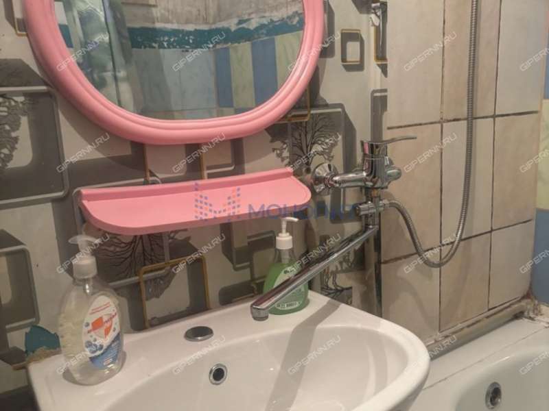 комната в доме 1 на улице Василия Иванова