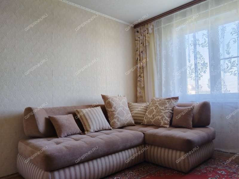 трёхкомнатная квартира на улице Мельникова дом 10