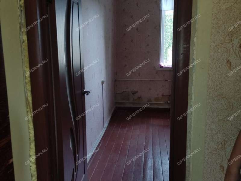 двухкомнатная квартира на 7-й Озёрной улице дом 1