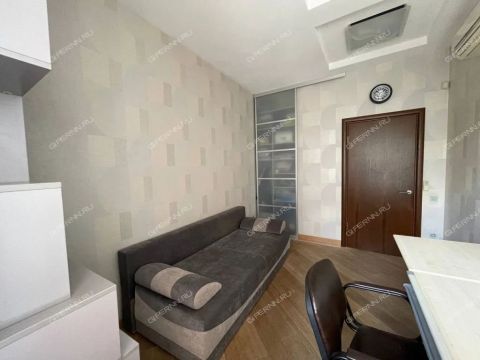 4-komnatnaya-ul-novaya-d-32 фото