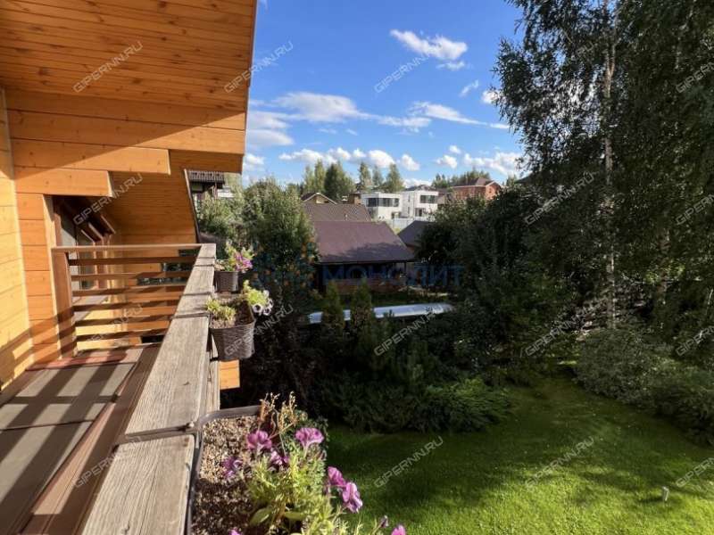 дом на Сиреневой улице