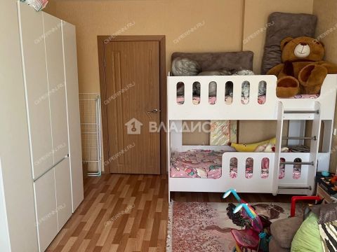 1-komnatnaya-ul-akademika-saharova-d-115-k1 фото