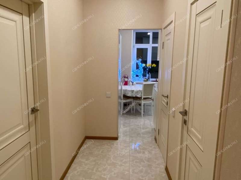 трёхкомнатная квартира на проспекте Гагарина дом 110А