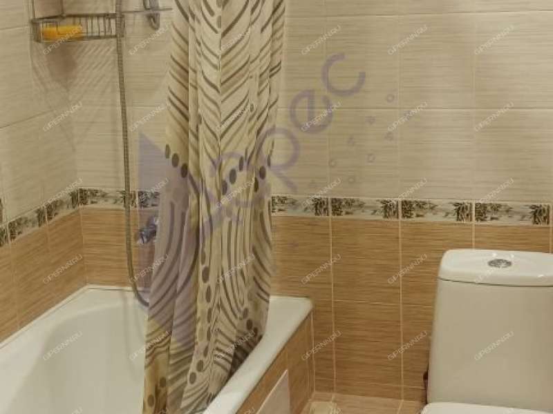 трёхкомнатная квартира на улице Родионова дом 193