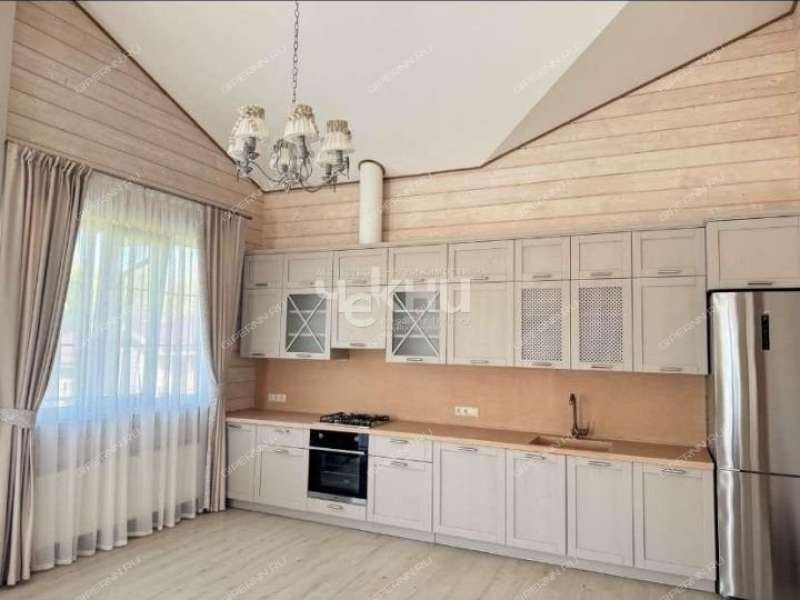 дом на Грушевая деревня Ступино