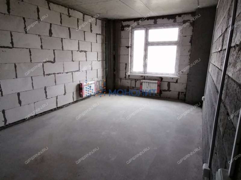 четырёхкомнатная квартира на Полтавской улице дом 15