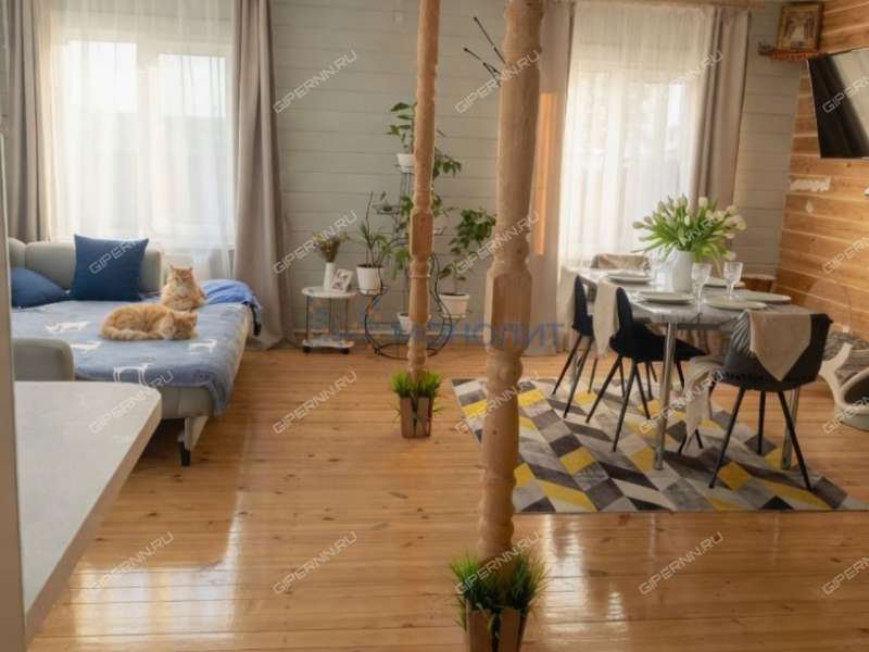дом на улице Крамского село Каменки