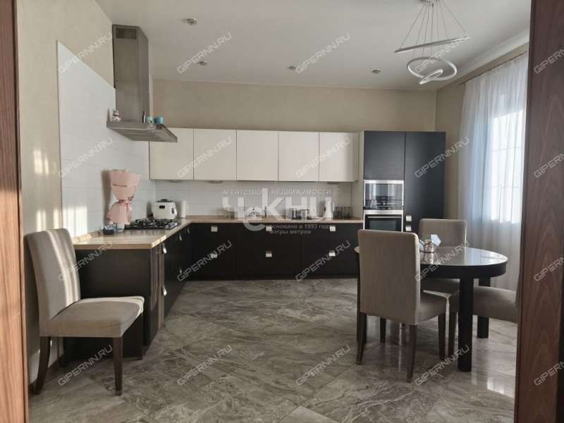 дом на улице Пушкина рабочий посёлок Большое Козино