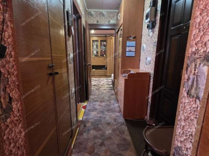 двухкомнатная квартира на улице Строкина дом 8