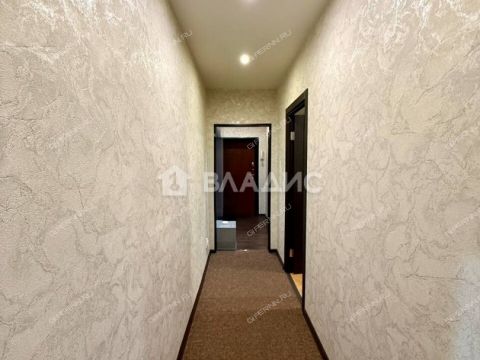 3-komnatnaya-ul-fedoseenko-d-79 фото