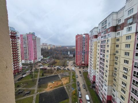 2-komnatnaya-b-r-60-letiya-oktyabrya-d-23-k2 фото