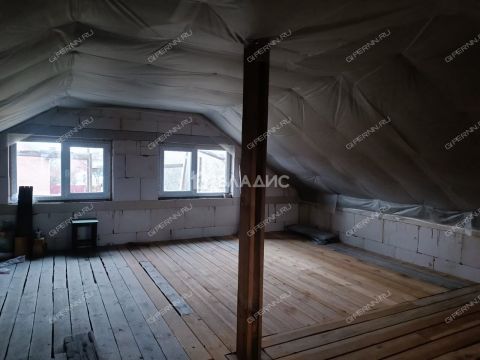 dom-rabochiy-poselok-maloe-kozino-balahninskiy-municipalnyy-okrug фото