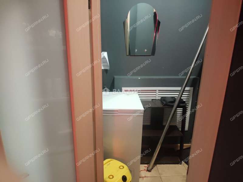 помещение под помещение свободного назначения на проспекте Ильича