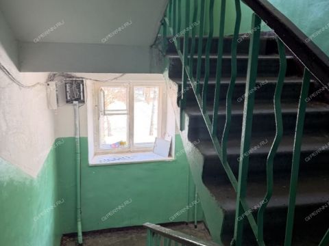 1-komnatnaya-b-r-60-letiya-oktyabrya-d-8 фото