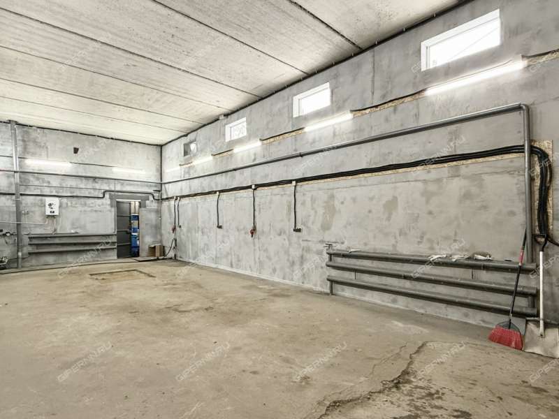 здание под офис, склад на 11-й Дубравной улице