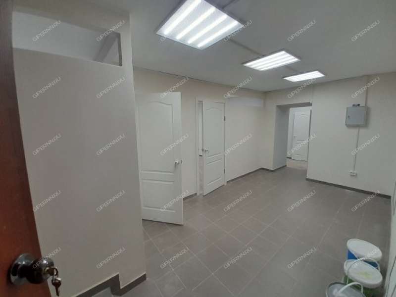 помещение под помещение свободного назначения, офис на Коммунистической улице