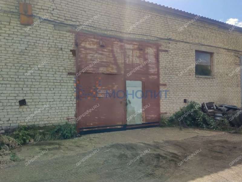помещение под склад, производственную площадь на улице Монастырка