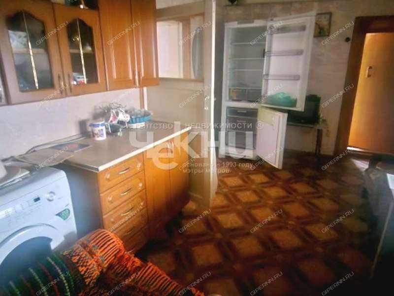 дом на Лопатинской улице село Лопатино