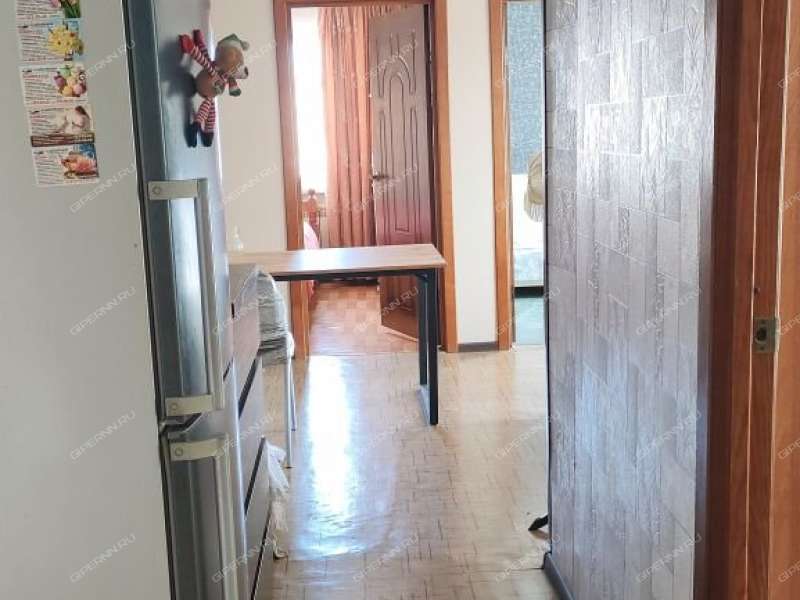 четырёхкомнатная квартира на Зелёной улице дом 7А город Кстово