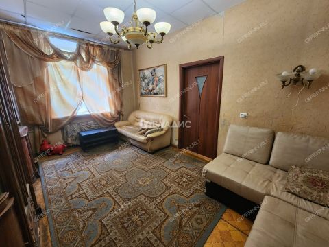 3-komnatnaya-ul-puteyskaya-d-1 фото