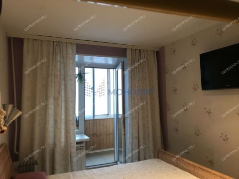 4-komnatnaya-ul-kashhenko-d-27 фото