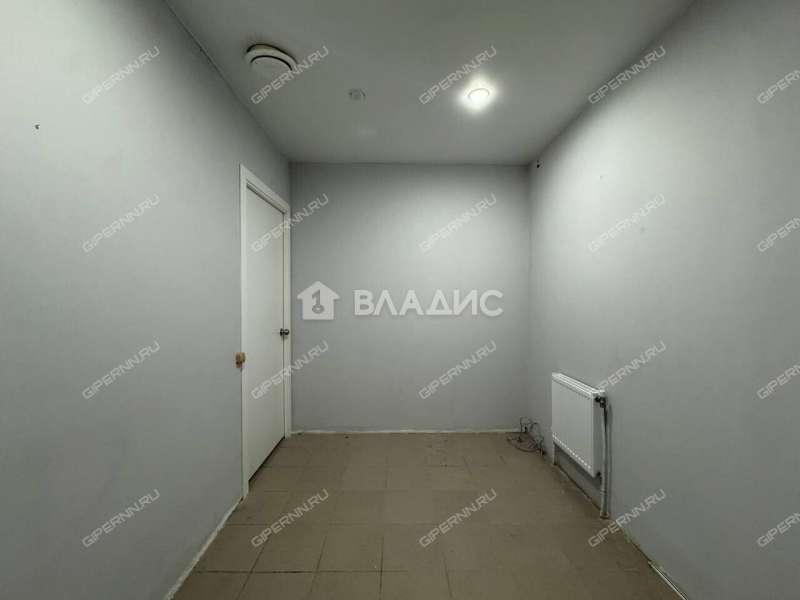 здание под офис, торговую площадь на Большей Печёрской улице