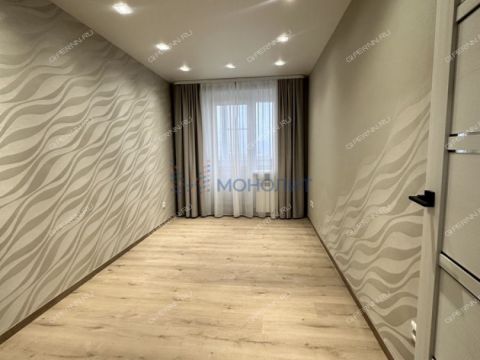 3-komnatnaya-ul-perehodnikova-d-31 фото