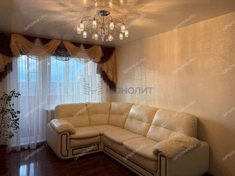 двухкомнатная квартира на улице Строкина дом 18