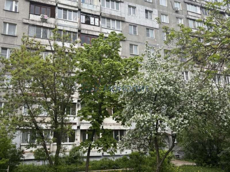 однокомнатная квартира на улице Сергея Есенина дом 44