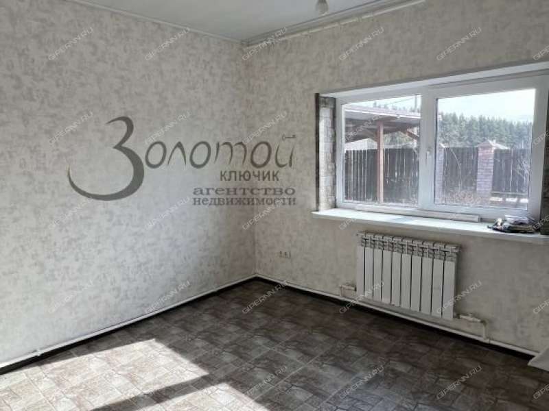 коттедж на Пригородной улице деревня Высоково