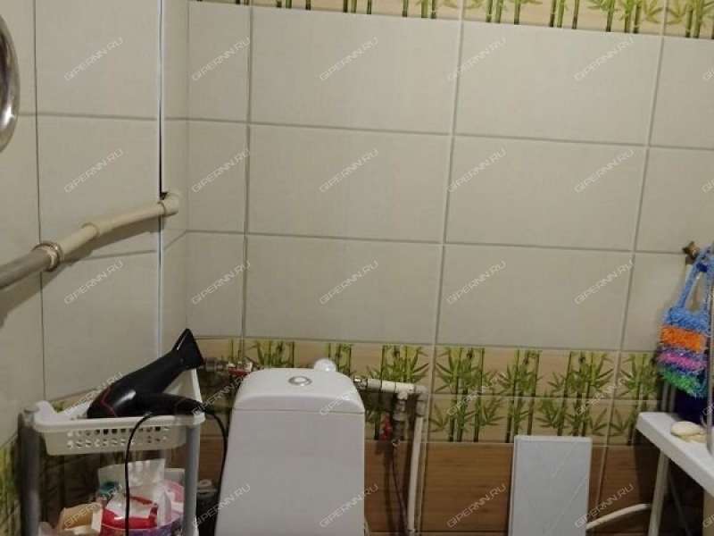 двухкомнатная квартира на улице Бубнова дом 8