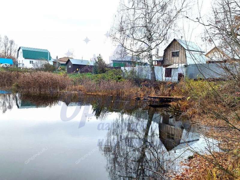 дом на Колхозной улице деревня Комарово