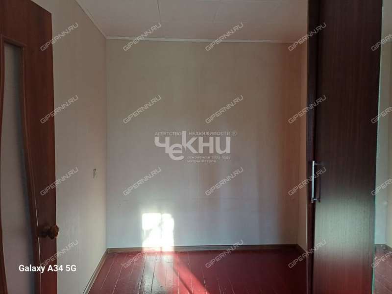 двухкомнатная квартира на улице Новикова-Прибоя дом 35