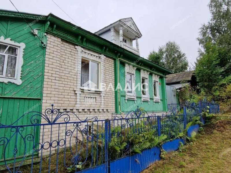 дом на улице Калинина рабочий посёлок Тумботино