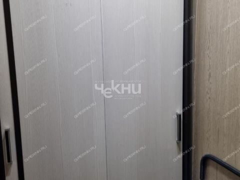 1-komnatnaya-ul-geroev-kosmosa-d-6 фото