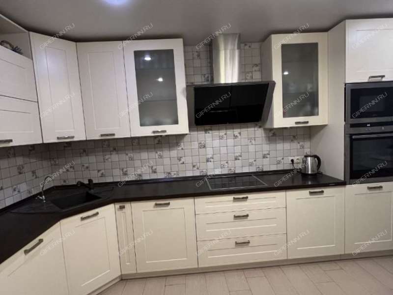 трёхкомнатная квартира на улице Аркадия Гайдара дом 26