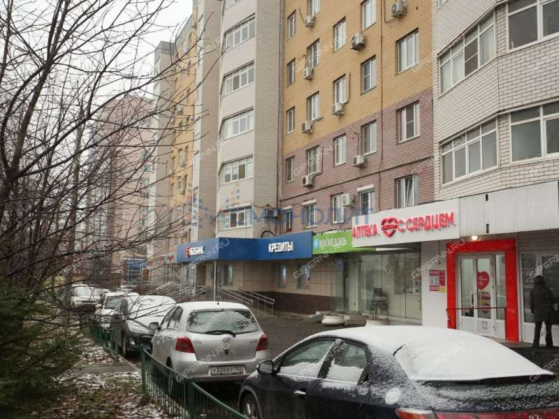 помещение под помещение свободного назначения, недвижимость под салоны красоты на улице Родионова