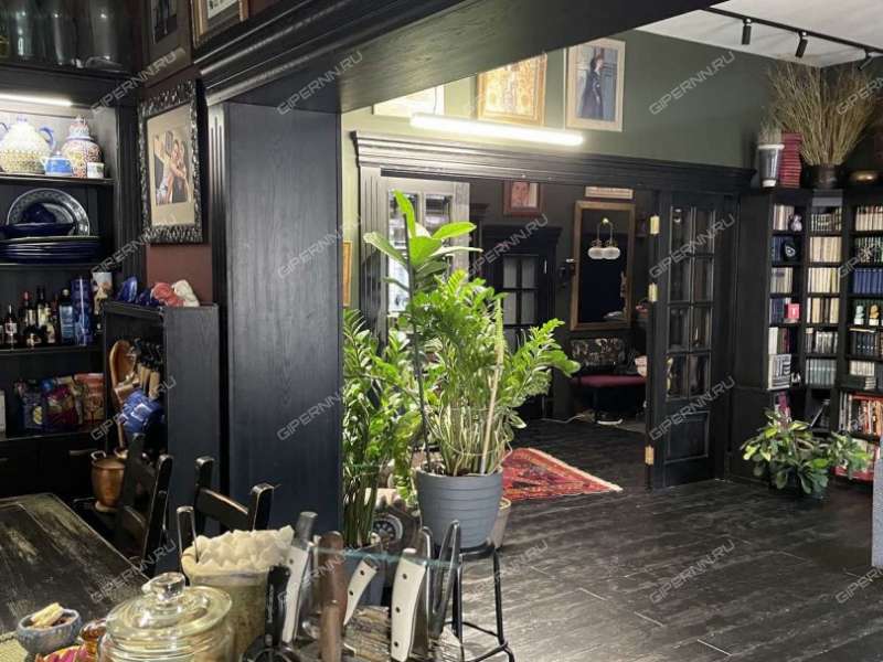 четырёхкомнатная квартира на улице Воровского дом 24