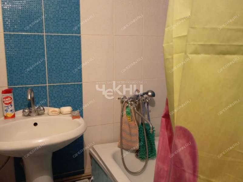 двухкомнатная квартира на Живописной улице дом 3