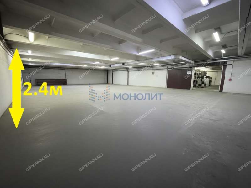 помещение под коммерческую недвижимость на Деловой улице