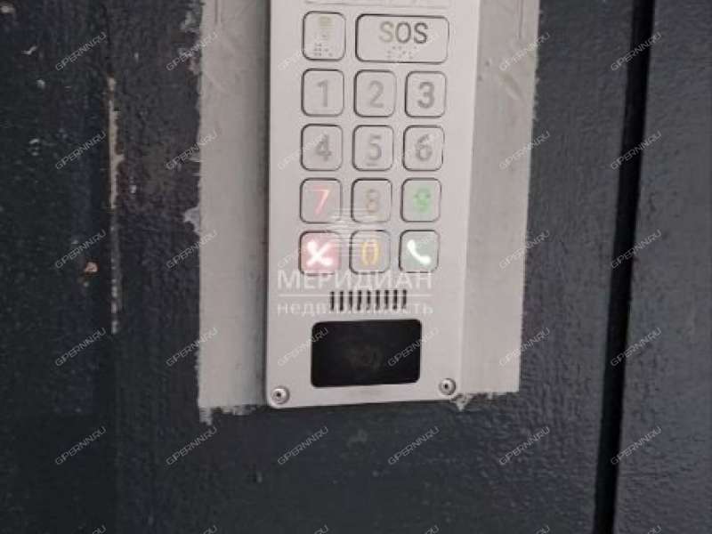 трёхкомнатная квартира на улице Героя Шнитникова дом 20