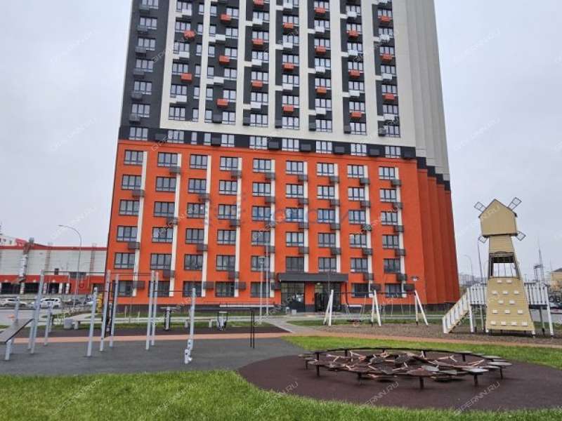 однокомнатная квартира на Комсомольской площади дом 4