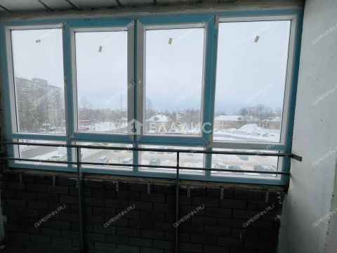 4-komnatnaya-ul-fedoseenko-d-4 фото