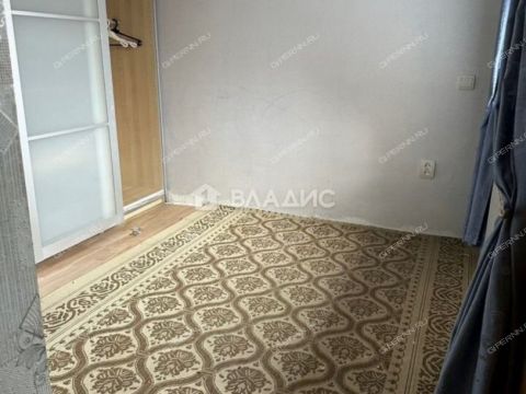 3-komnatnaya-ul-litvinova-d-40 фото