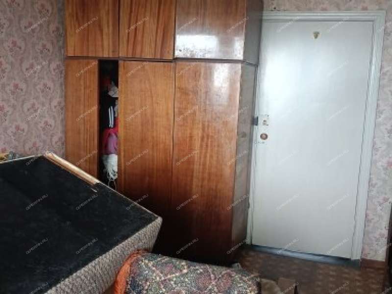 трёхкомнатная квартира на улице Сергея Акимова дом 41