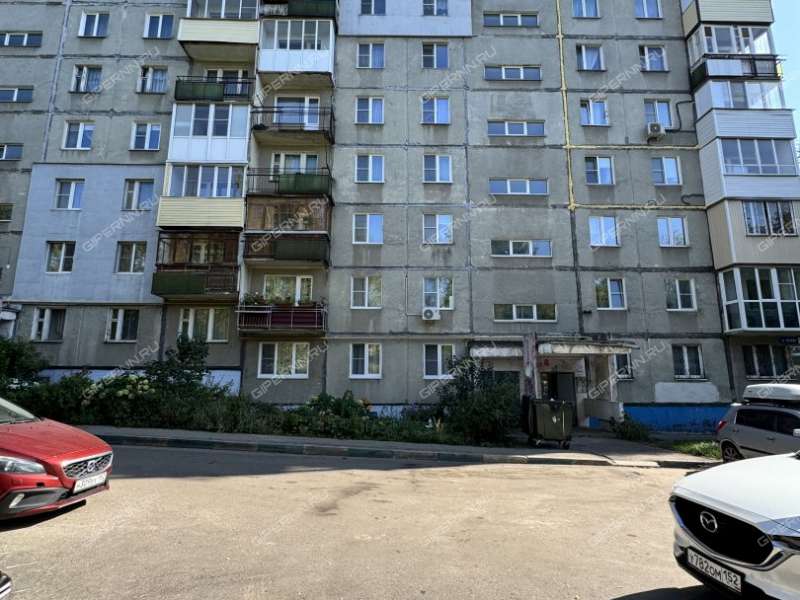 трёхкомнатная квартира на улице Маршала Жукова дом 10