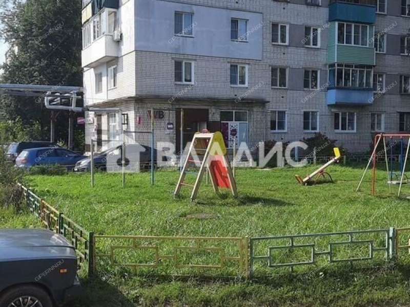трёхкомнатная квартира на Тепличной улице дом 10